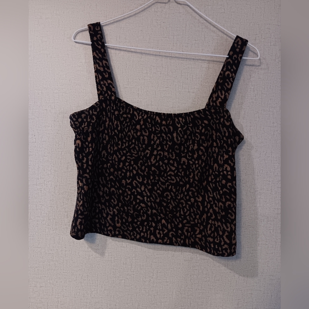 St. John Black and Brown Leopard Crop Top Sz P Or S Vintage